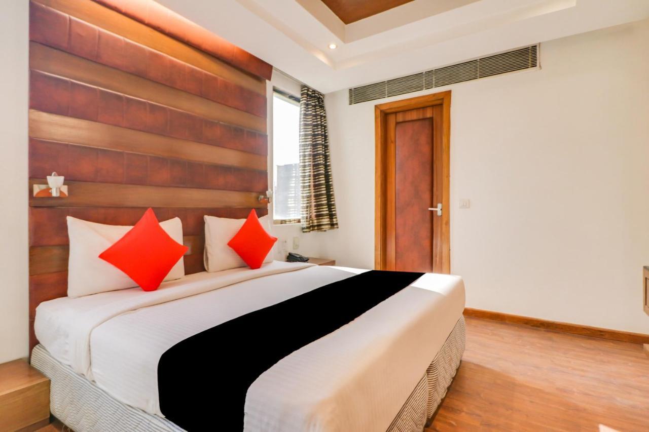 Townhouse 939 Hotel Gagan Inn Near Satyam Inox Patel Nagar Nové Dillí Exteriér fotografie