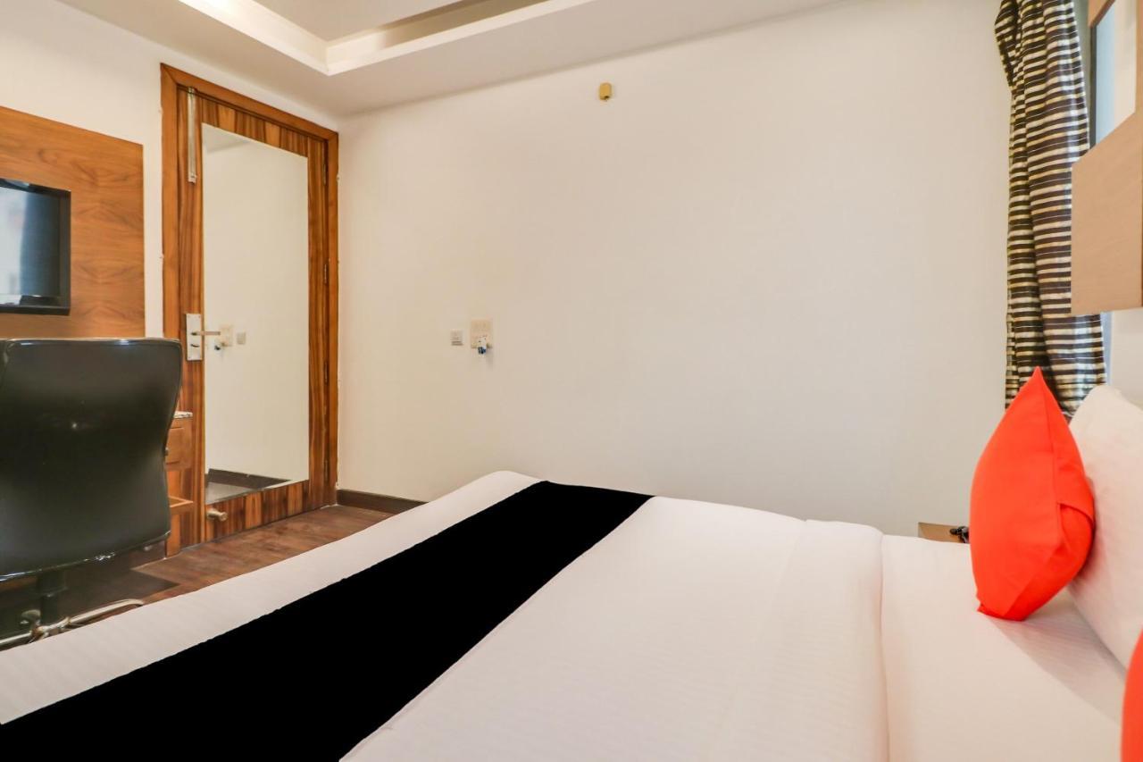 Townhouse 939 Hotel Gagan Inn Near Satyam Inox Patel Nagar Nové Dillí Exteriér fotografie