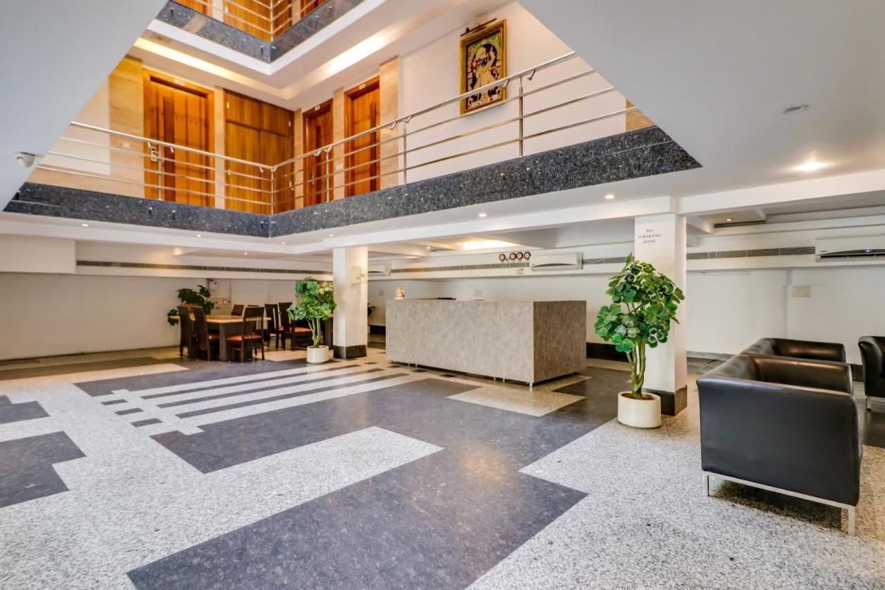 Townhouse 939 Hotel Gagan Inn Near Satyam Inox Patel Nagar Nové Dillí Exteriér fotografie